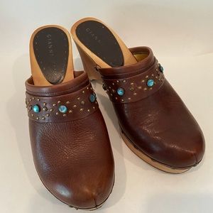Gianni Binni Leather Clogs